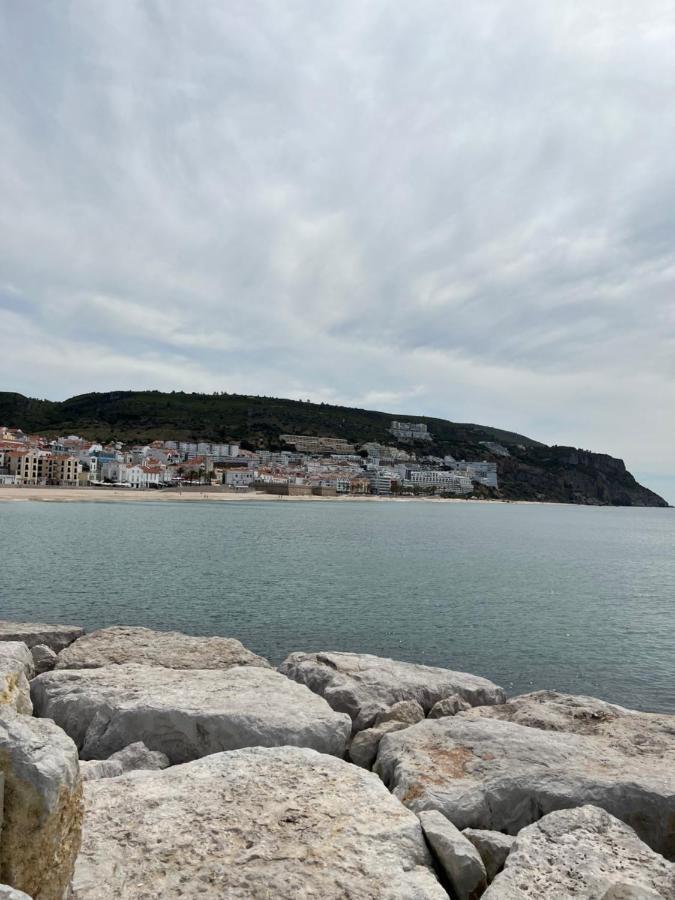 Chez Anna Sesimbra Exterior photo